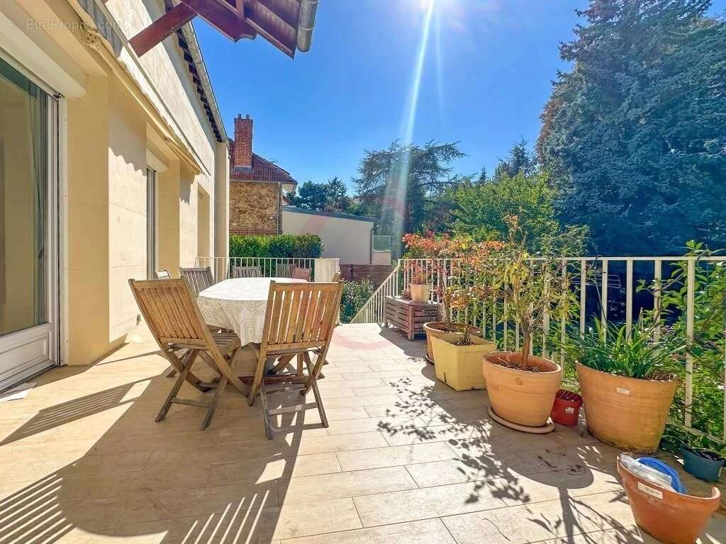 Maison à BOURG-LA-REINE