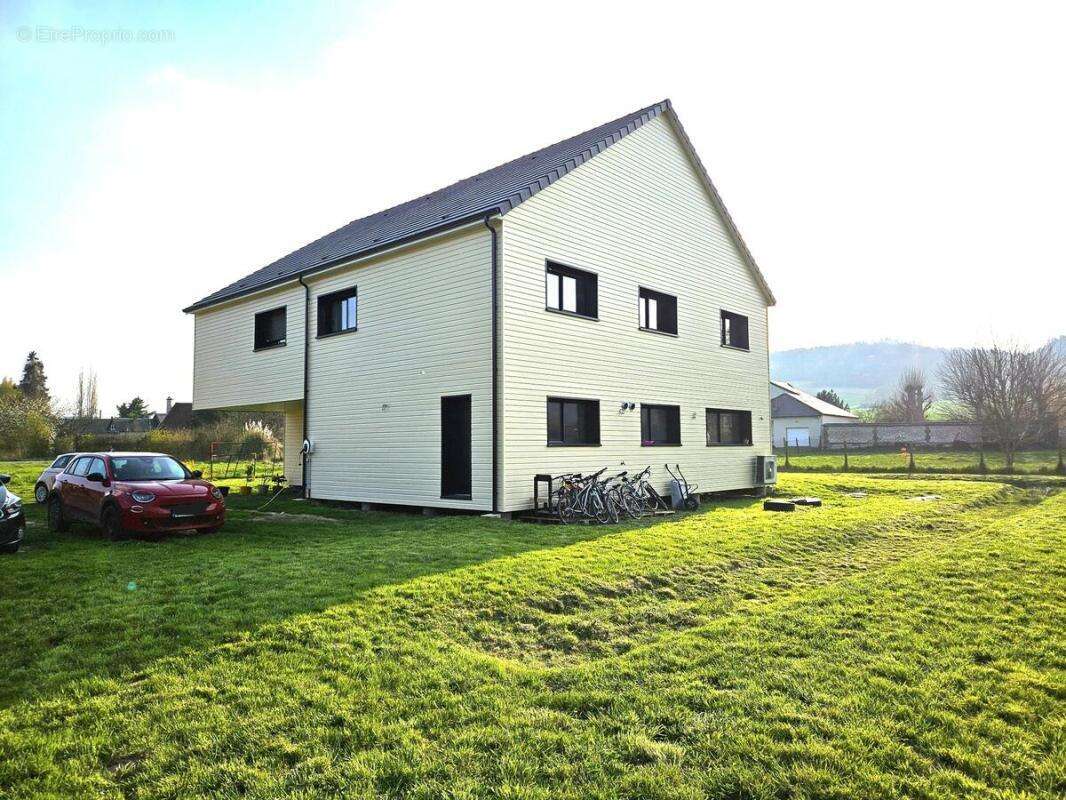 Maison à BROSVILLE