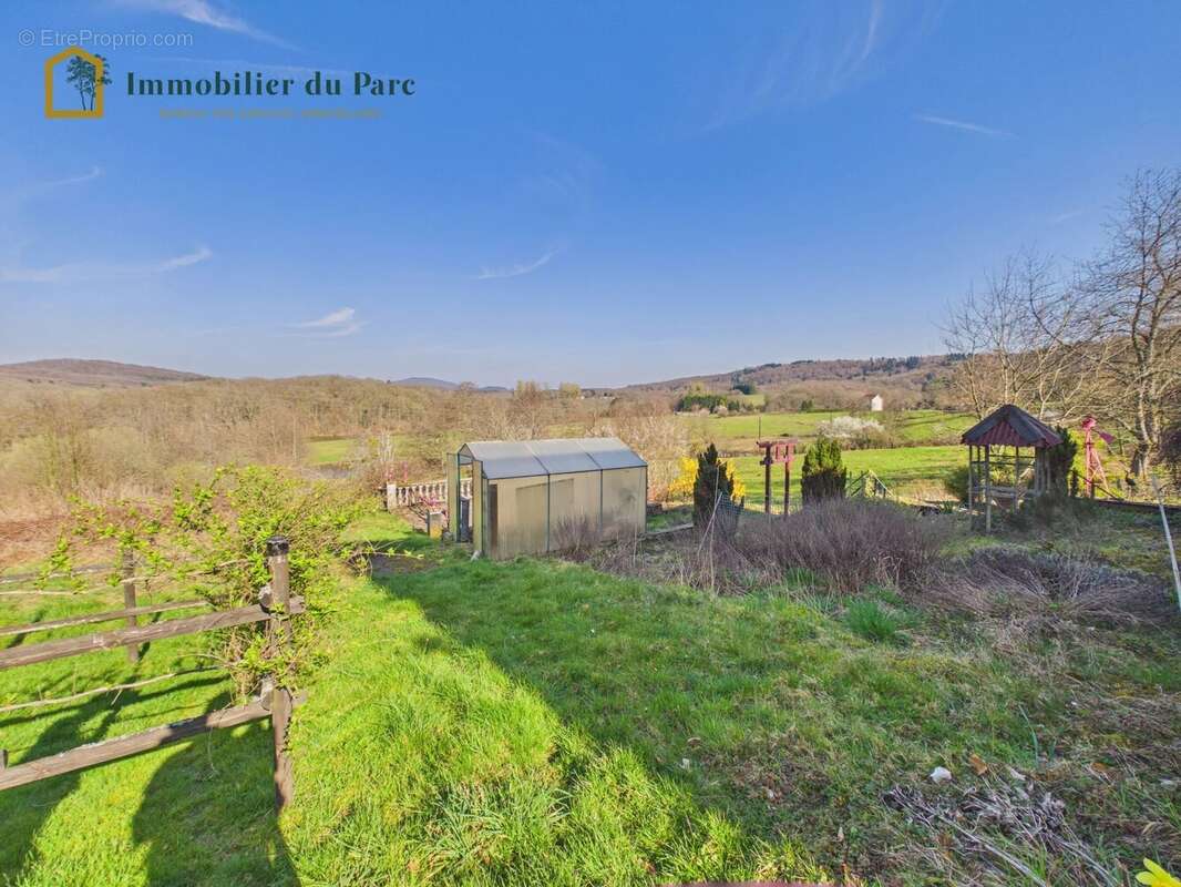 Maison à FRAHIER-ET-CHATEBIER