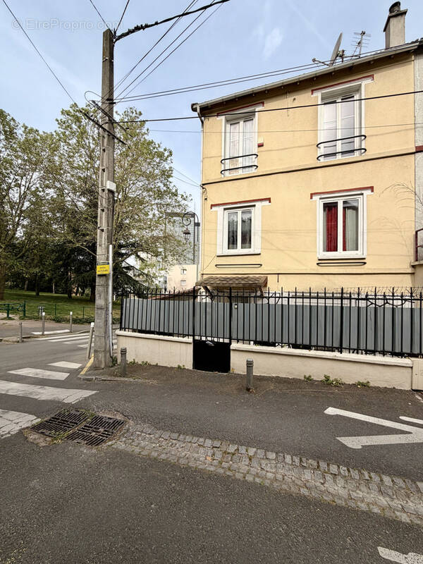Maison à BAGNOLET