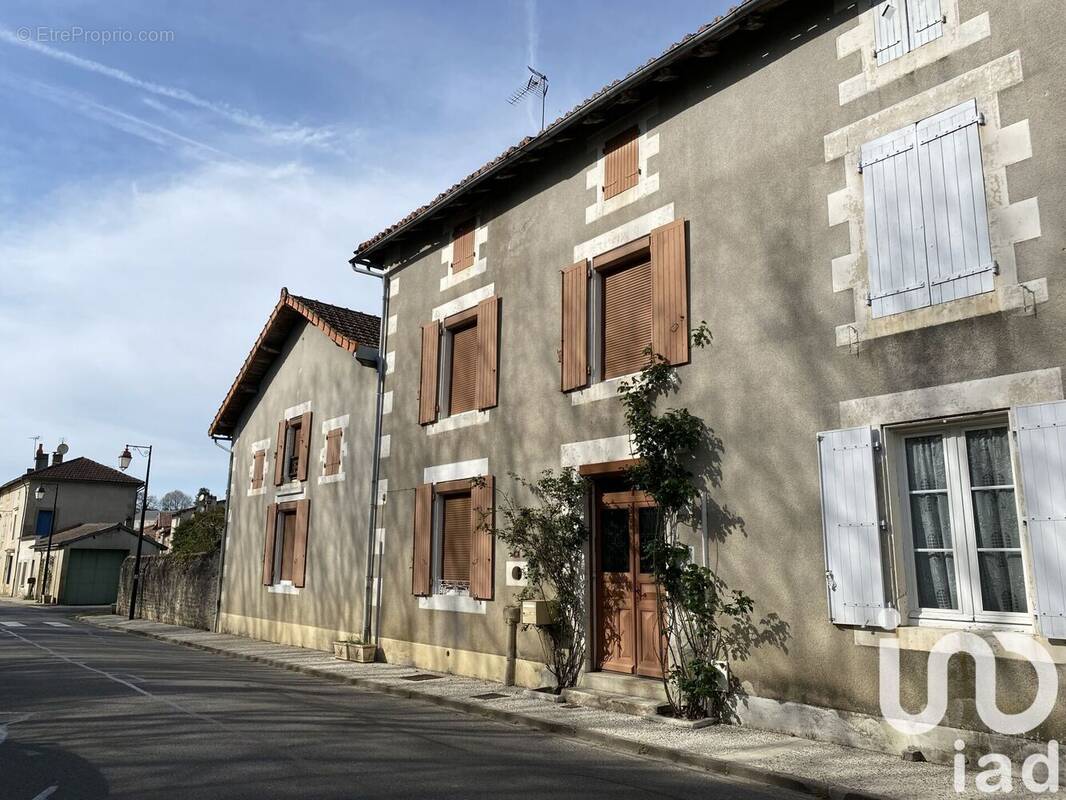 Photo 1 - Maison à ALLOUE