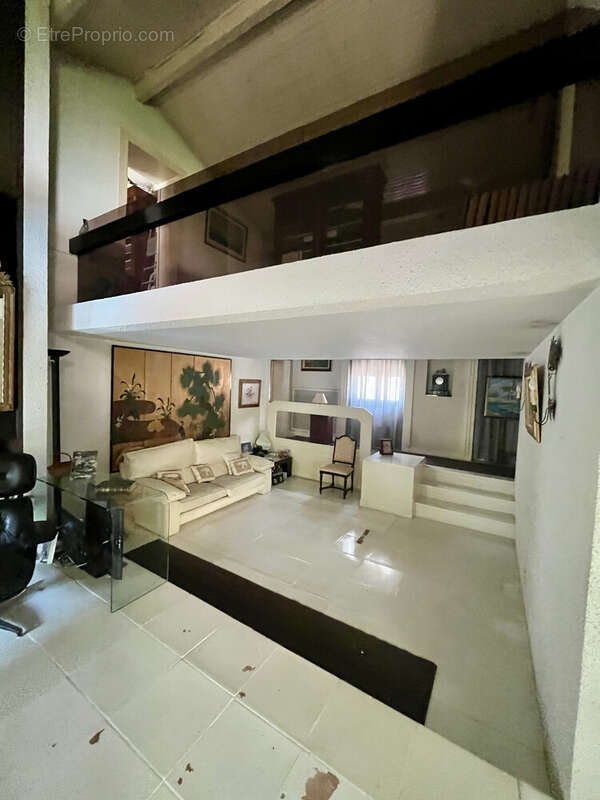 Maison 222 m² à Toulouse  - photo 2