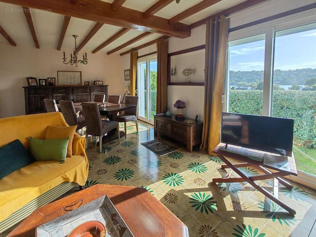 Maison à PLOUGASNOU