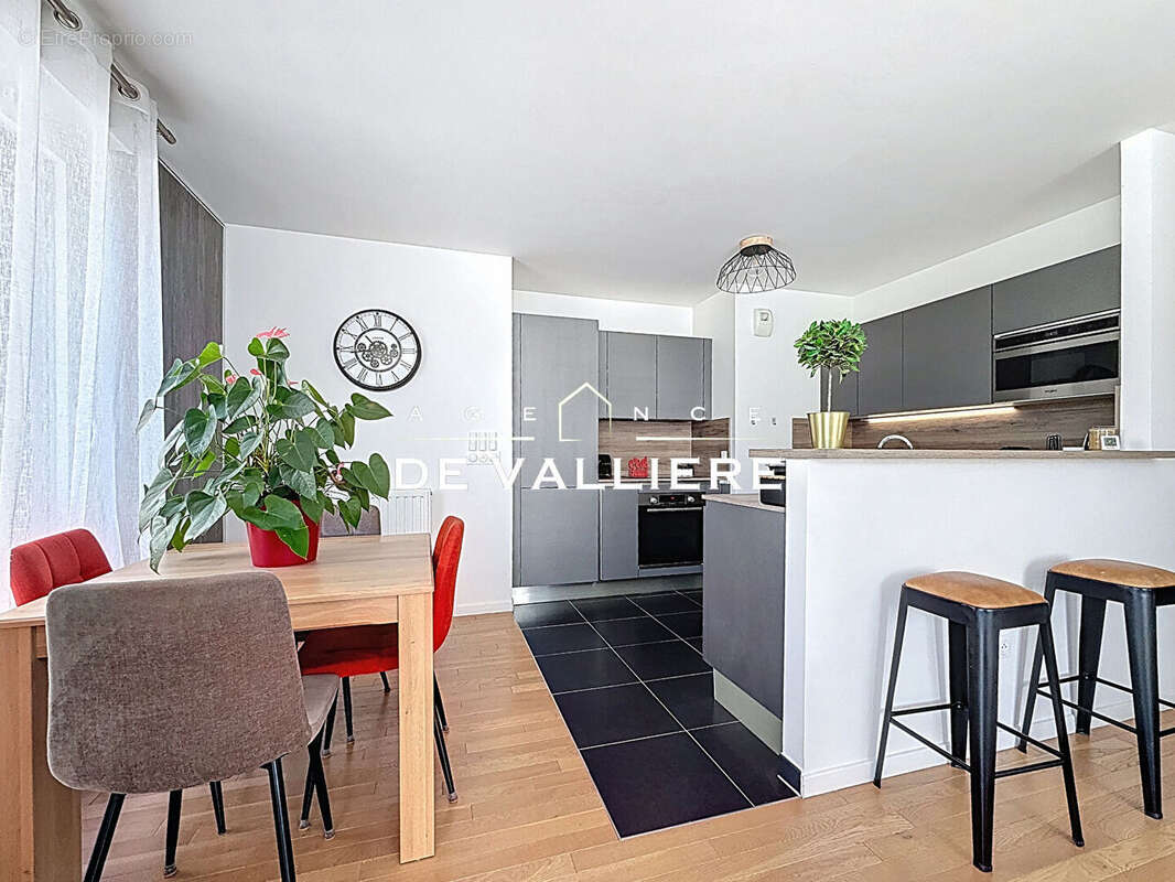 Appartement à RUEIL-MALMAISON