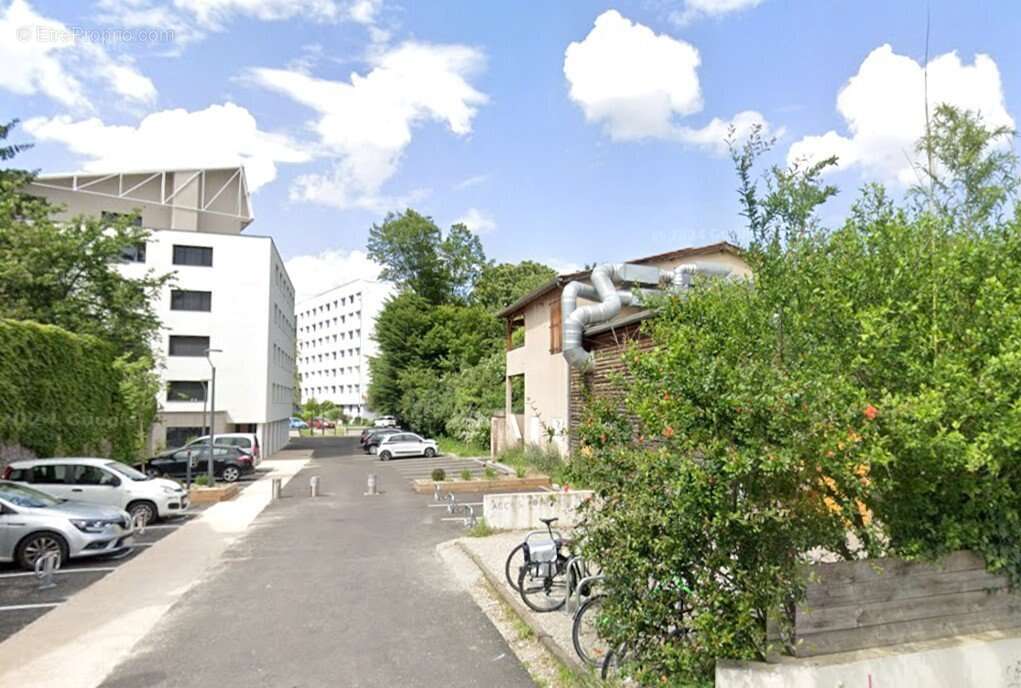 INVESTISSEMENT LOCATIF  VILLEURBANNE  Résidence étudiante Nomad Campus Graffiti - 5 % de rentabilité - photo 7