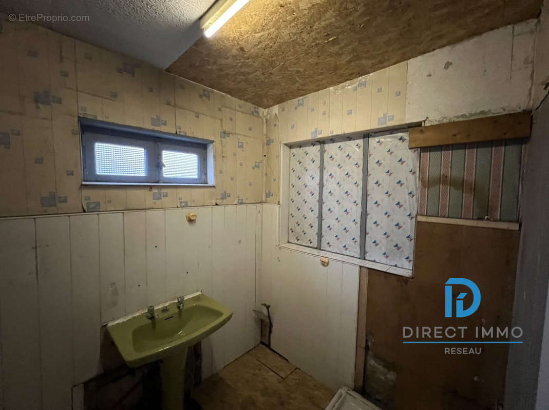 Maison à BRUAY-LA-BUISSIERE