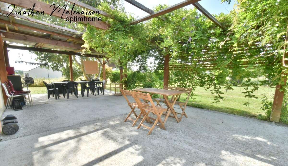 À quelques minutes de Conches-en-Ouche – Maison récente de 2015 avec 4 chambres dont une suite parentale - photo 3