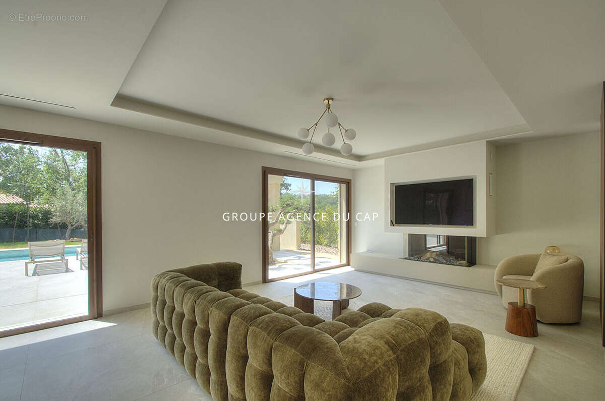 Villa de grand standing à vendre à Tourrettes, coeur de golf - 3600000 - photo 9