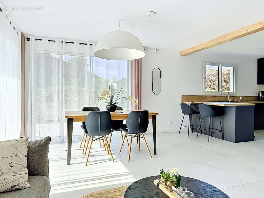 Maison 5 pièces – 116 m² – Vieugy (74) - photo 4