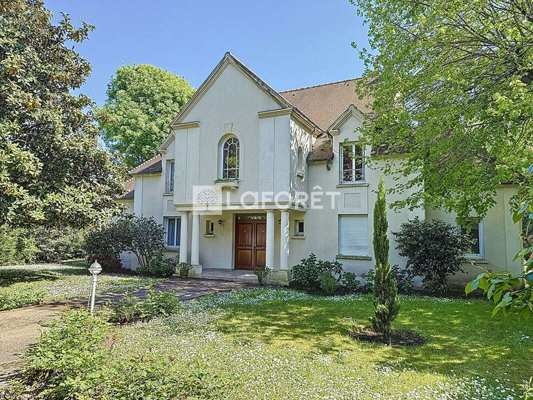 Maison à CHAMPIGNY-SUR-MARNE