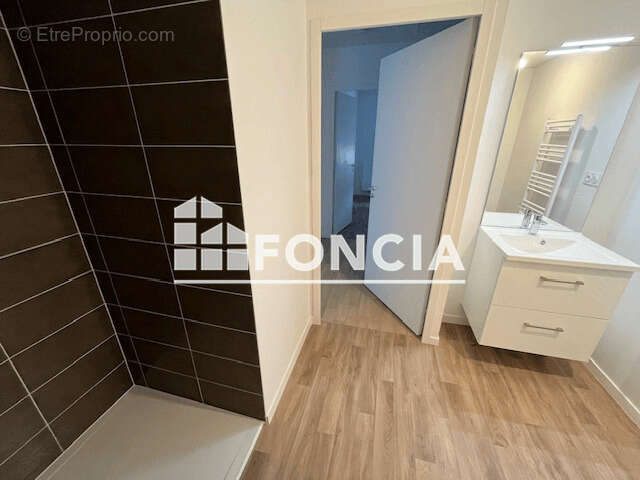 Appartement à L'HERMITAGE