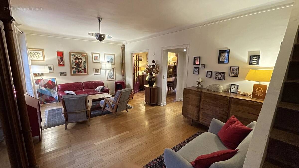 Maison à ISSY-LES-MOULINEAUX