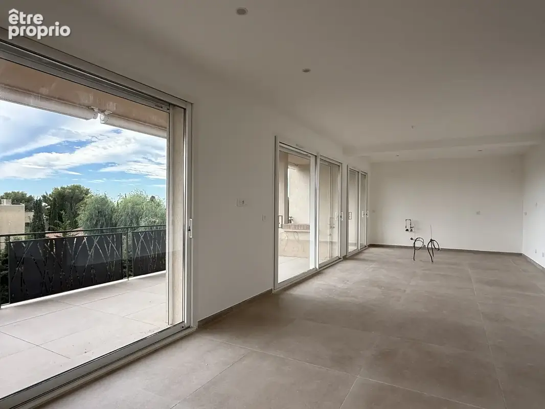 Bandol - plage du capelan - duplex d’exception neuf 155 m2 - terrasse 130 m2 - jardin 300 m2 - 3 parkings - photo 5