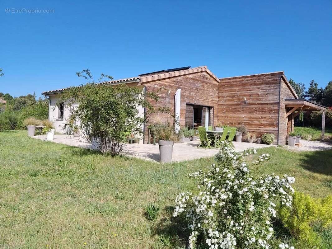 Maison à VAISON-LA-ROMAINE