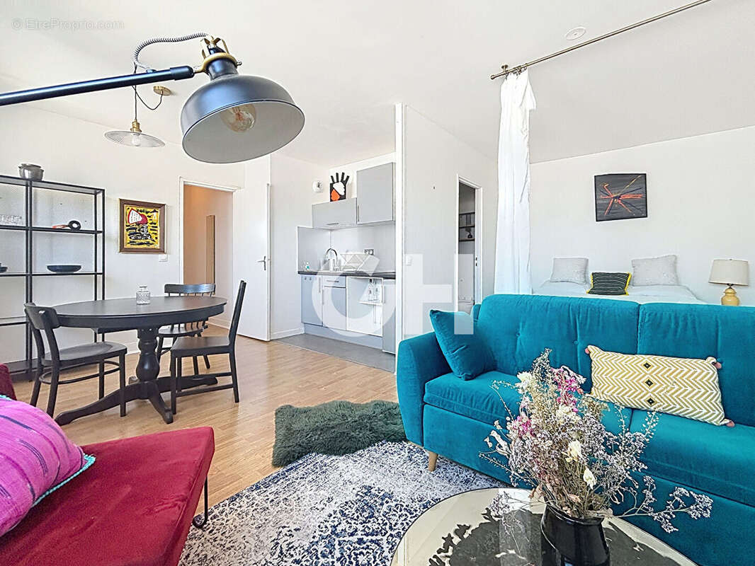 Appartement à PARIS-20E