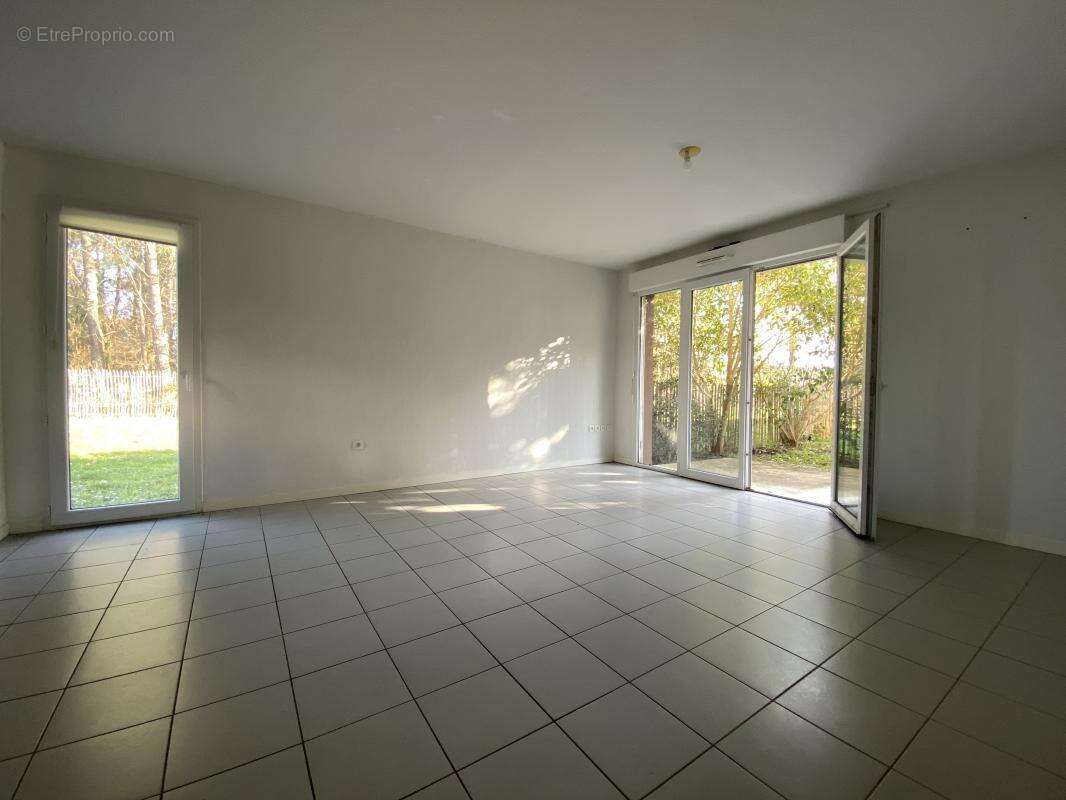 Appartement à SAINT-MEDARD-EN-JALLES