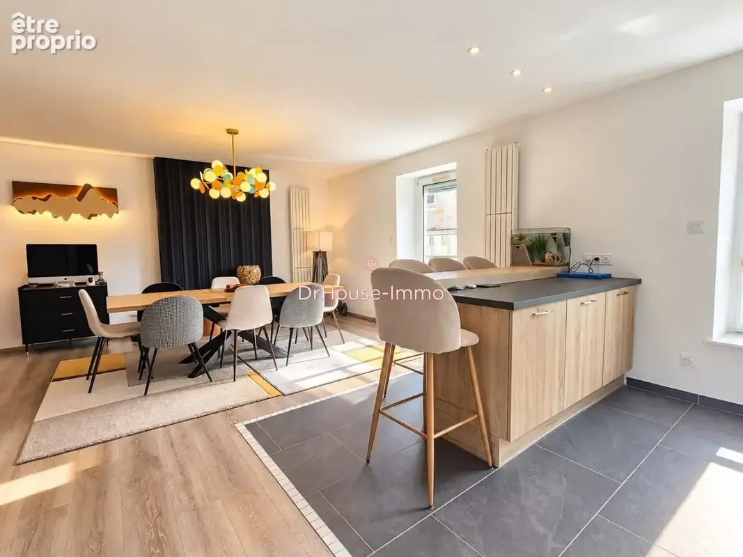 Appartement 5 pièces 135 m² à vendre à Chalon-Sur-Saone (71100) - photo 4