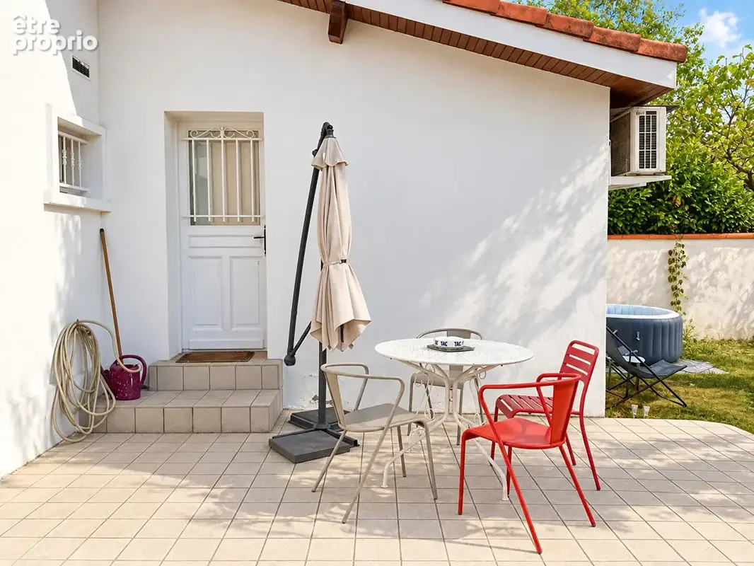 Maison T5 de 103 m² Château de l'Hers - photo 6