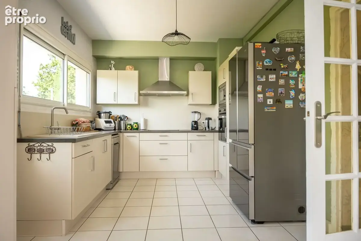 Maison 9 pièces 330 m² à vendre à Rochefort-Samson (26300) - photo 8