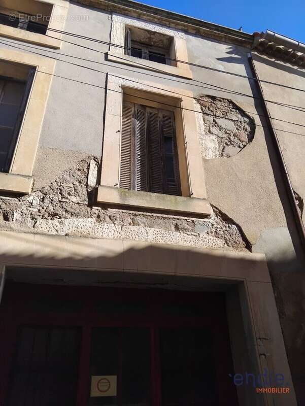 Maison à AZILLE