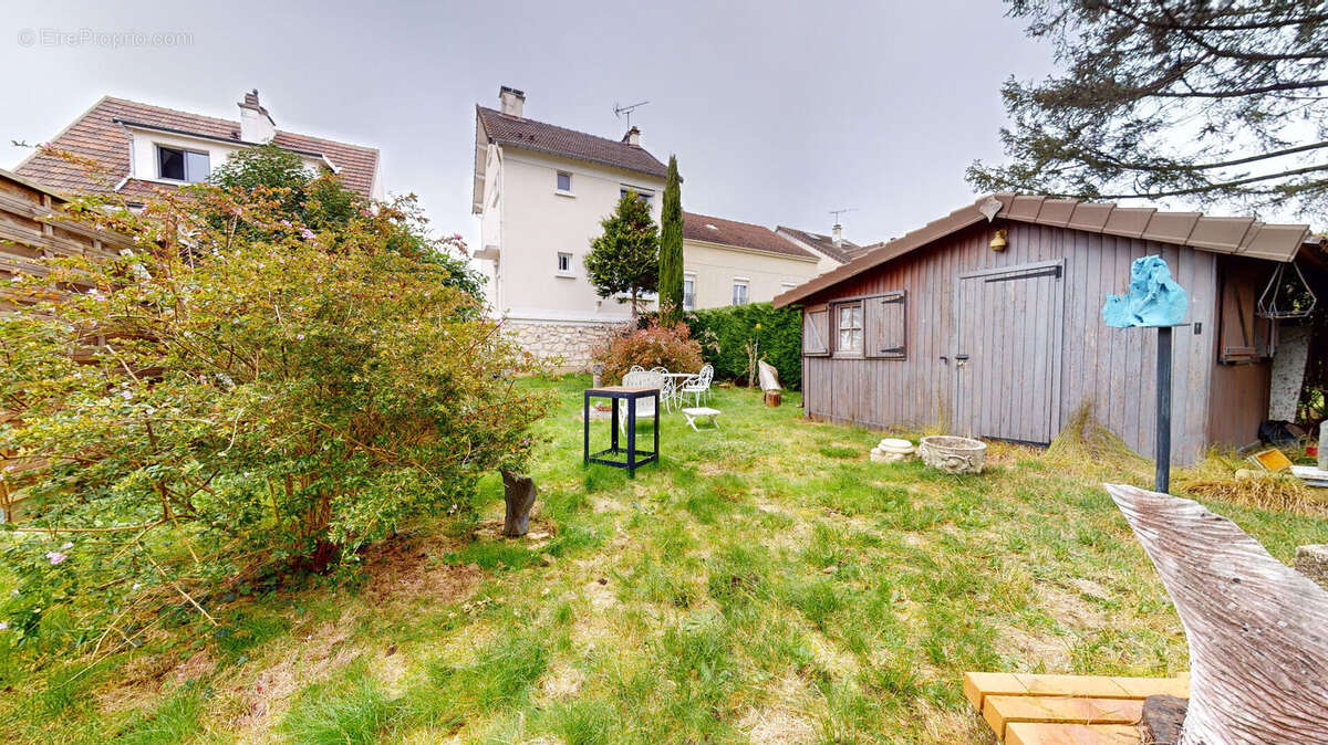 Maison à BOIS-D'ARCY