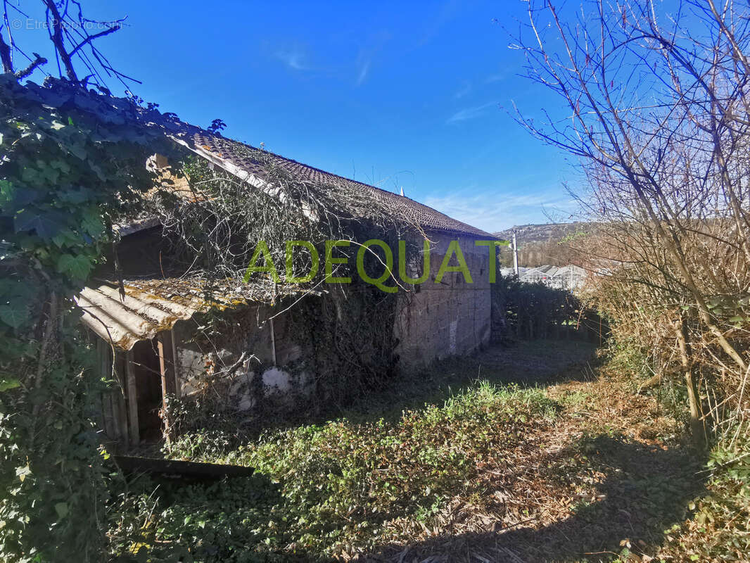 Appartement à SAINT-CHEF