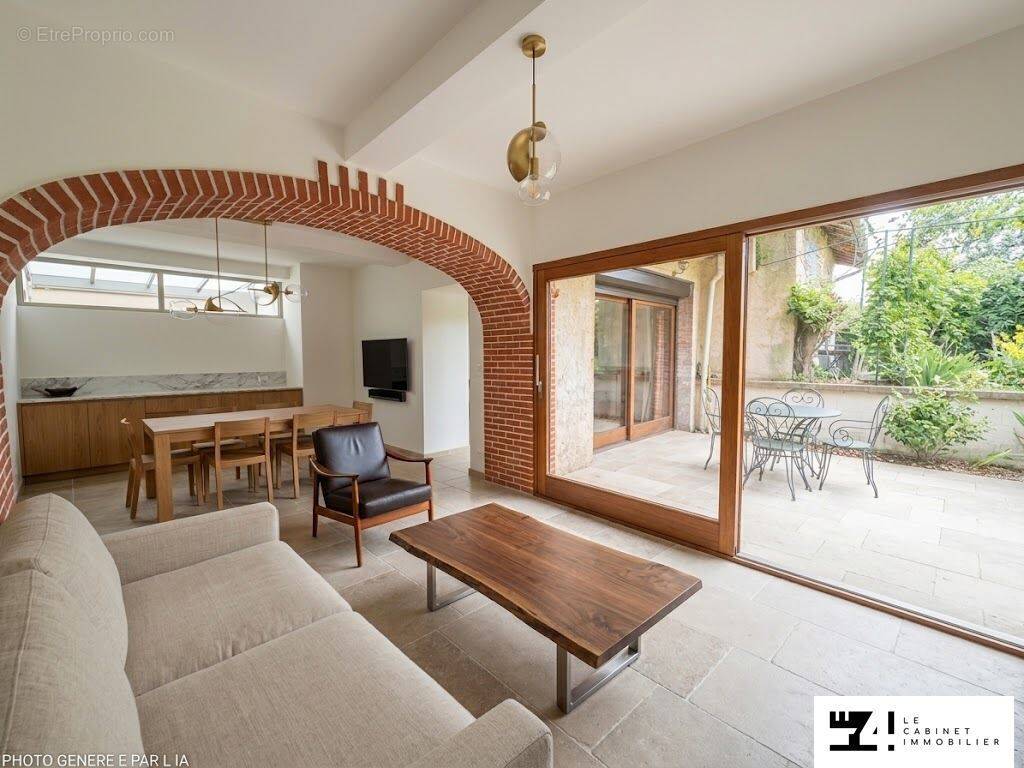 Maison à LE PLAN