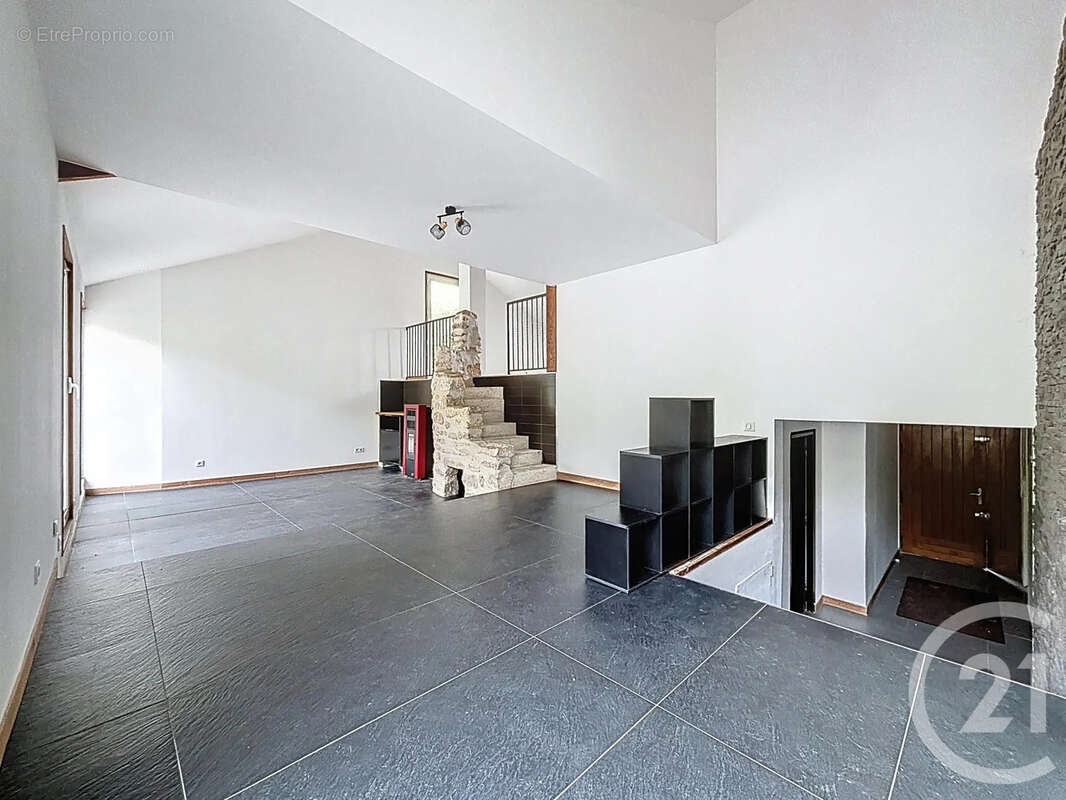 Maison à ARCIS-LE-PONSART