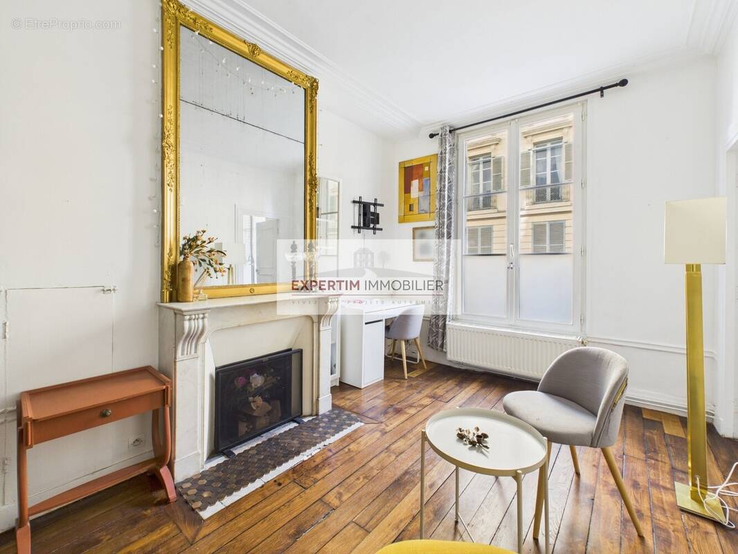 Appartement à VERSAILLES