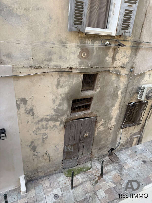 Commerce à SAN-MARTINO-DI-LOTA