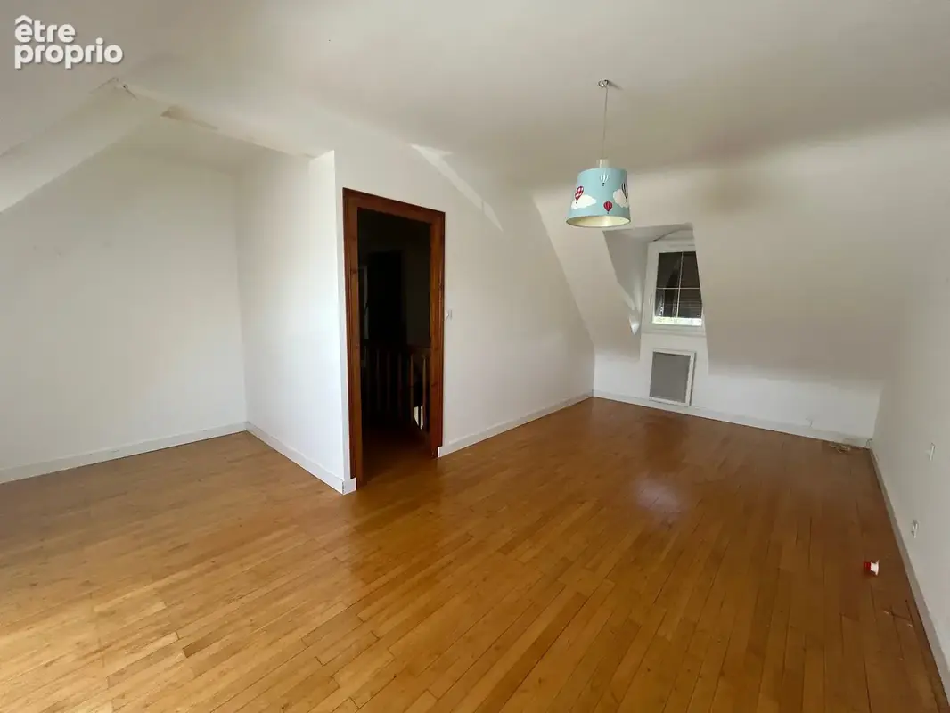 À vendre   maison familiale de 160 m2 avec sous-sol total et dépendances - photo 10