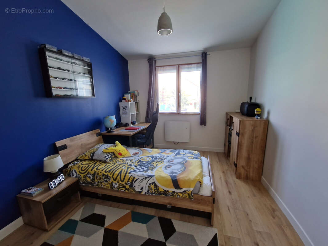 Maison à VIGNEUX-SUR-SEINE