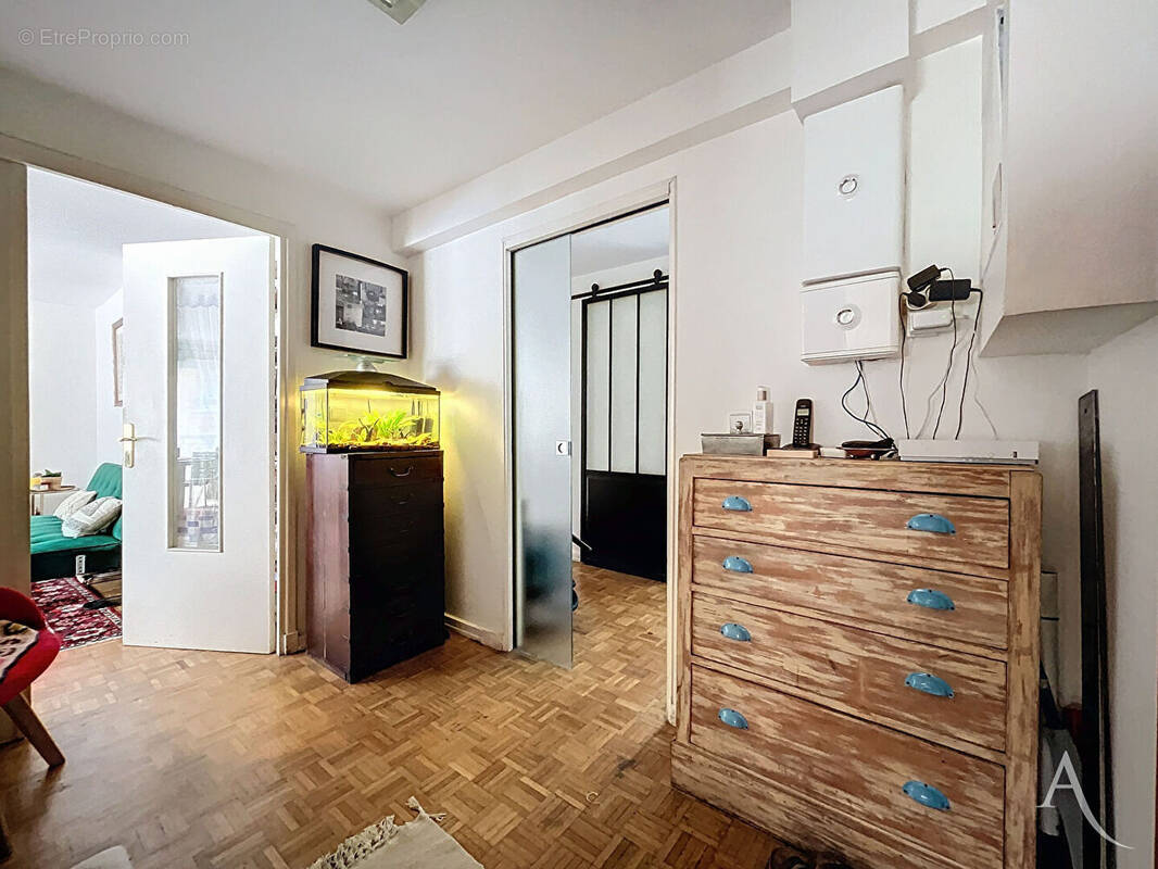 Appartement à PARIS-20E