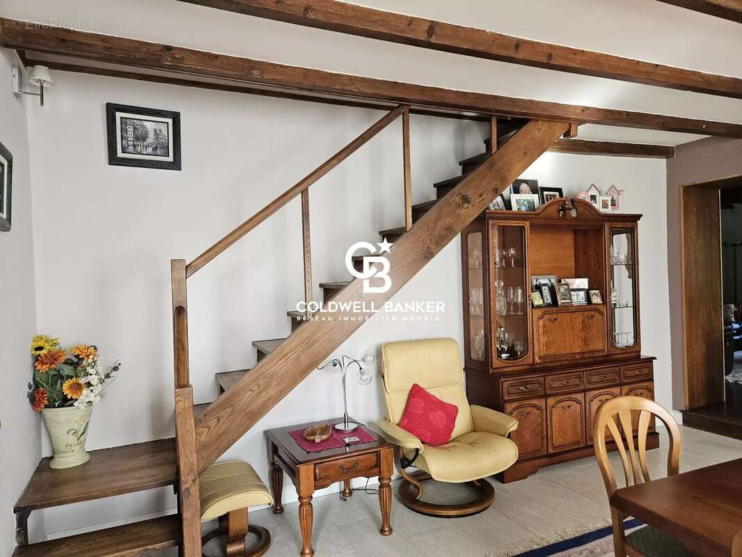 Maison à MAZEROLLES