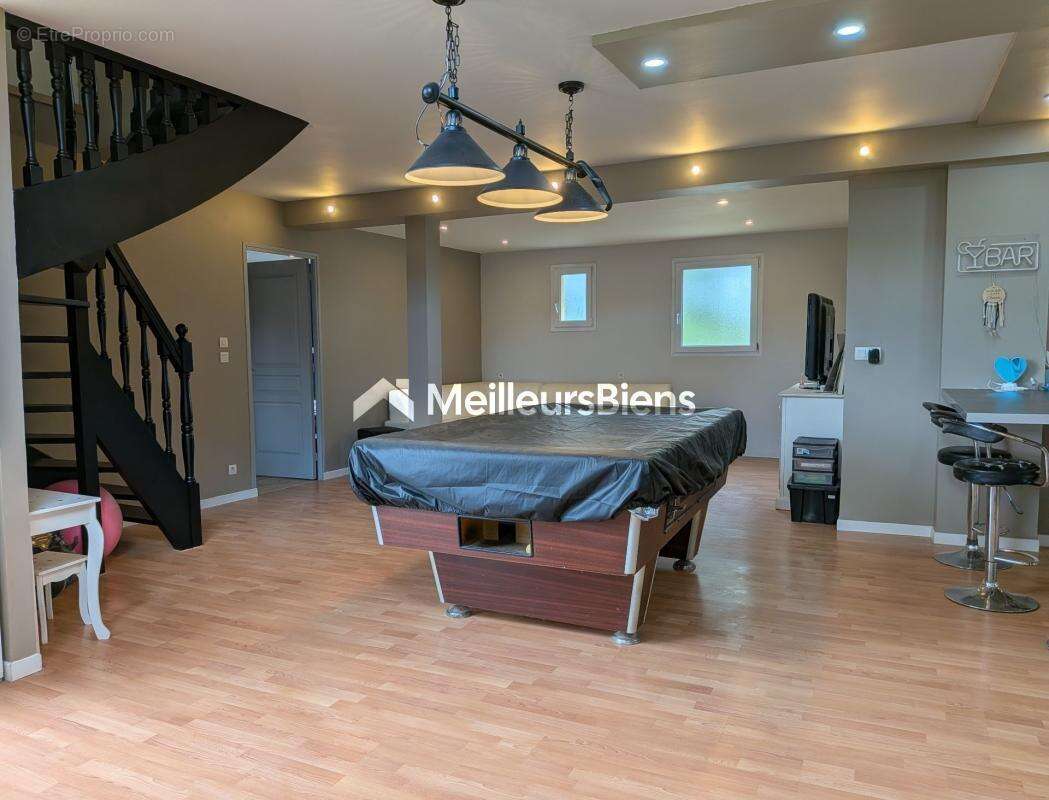 Maison familiale 169 m² hab en campagne de Les Fougerêts - Terrain de 2373 m² - photo 6