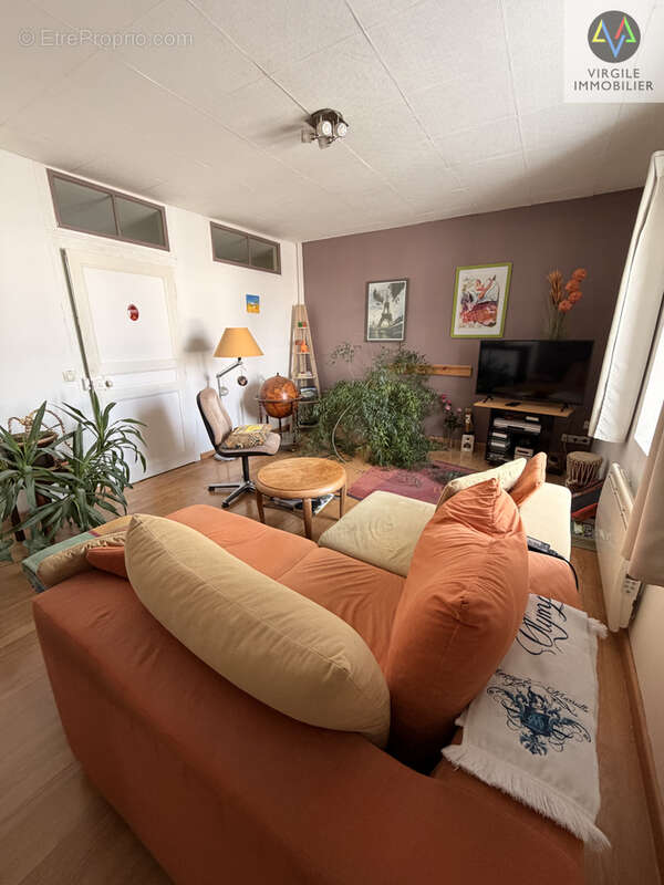 Appartement à CHAUX-NEUVE