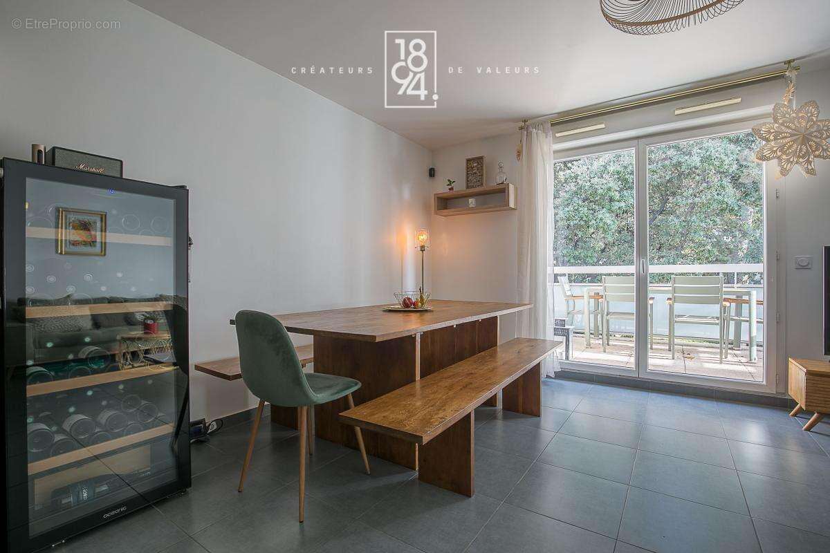 A vendre appartement T3 moderne avec terrasse ET PARKING DOUBLE EN SOUS SOL - photo 7