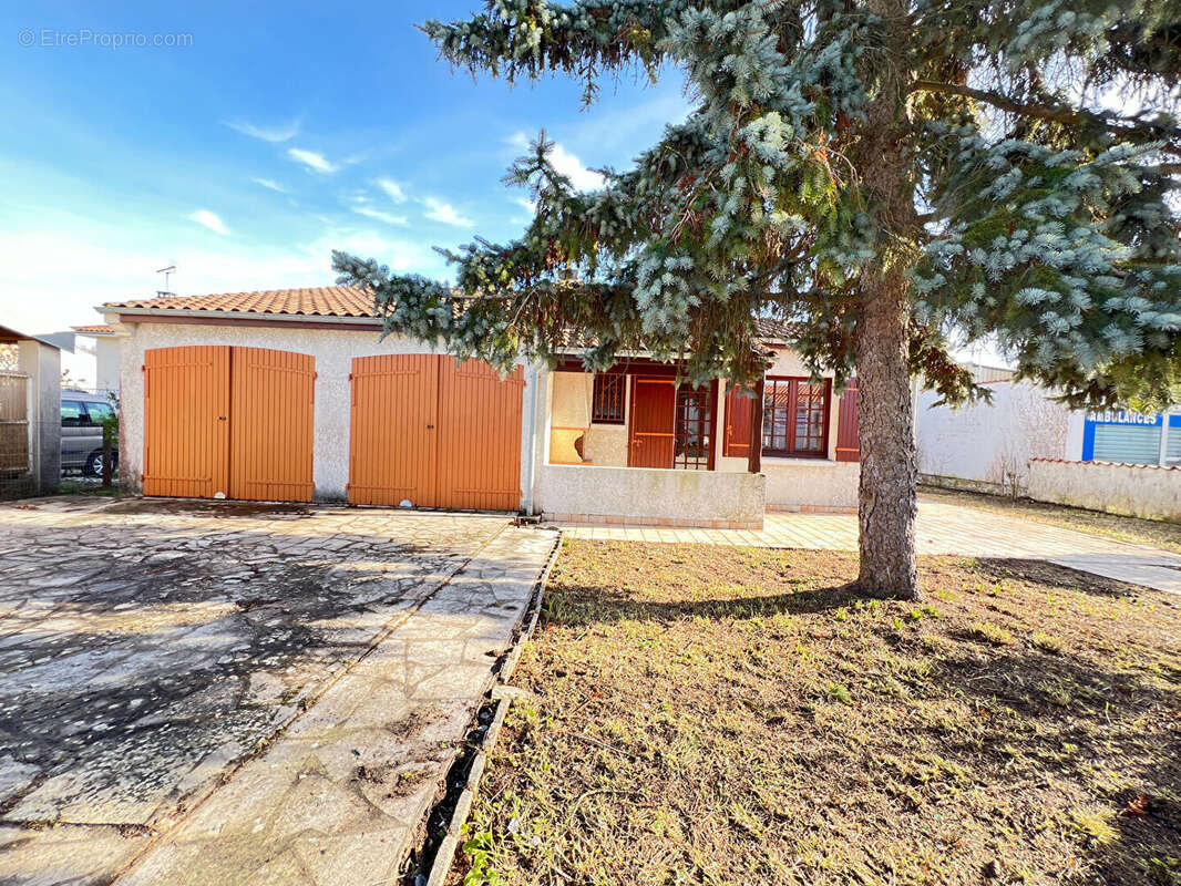 Maison à LA TREMBLADE