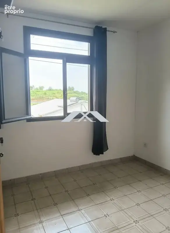Maison 4 pièces 88 m² à vendre à Le Tampon (97430) - photo 7