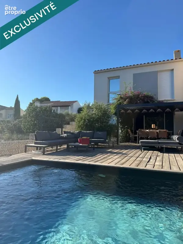 Photo 1 - Maison à LA FARE-LES-OLIVIERS
