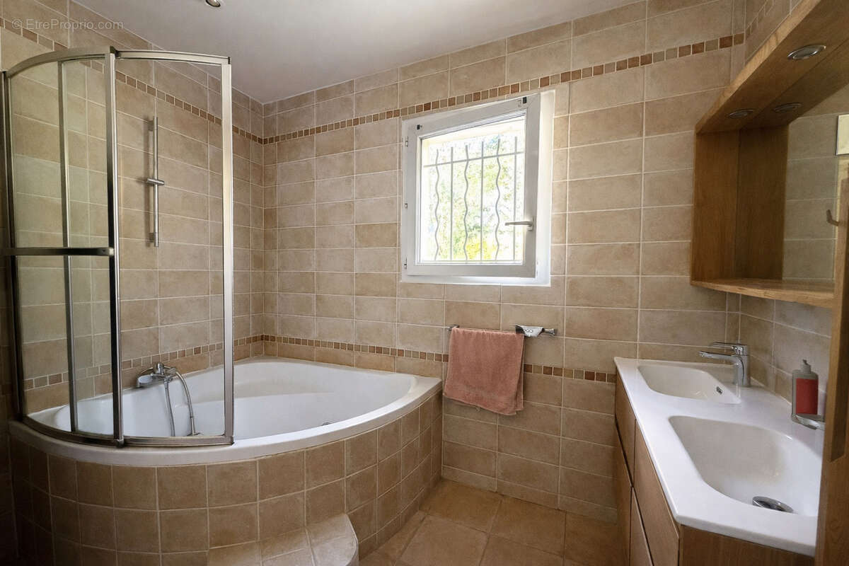 Maison à LA COLLE-SUR-LOUP