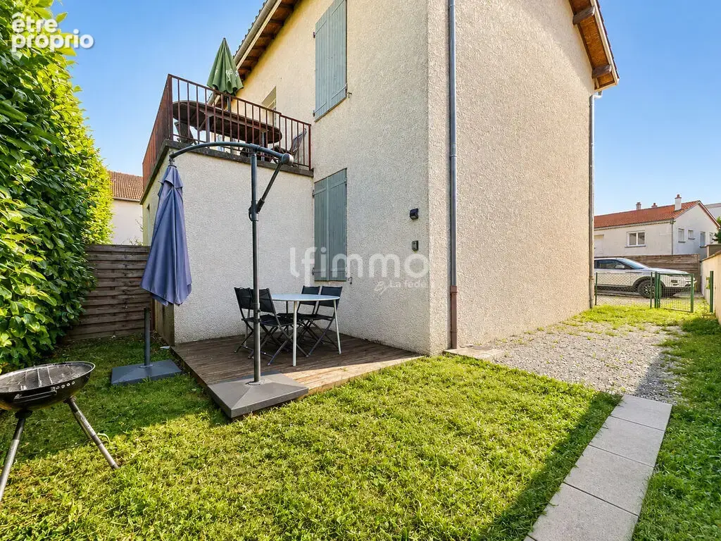 Appartement rez de chaussée 67m² 2 places de parking jardin 248m - photo 11