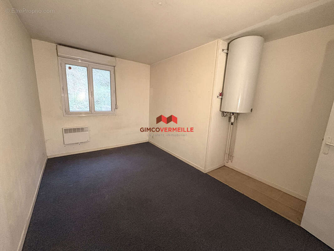 Appartement à BUC