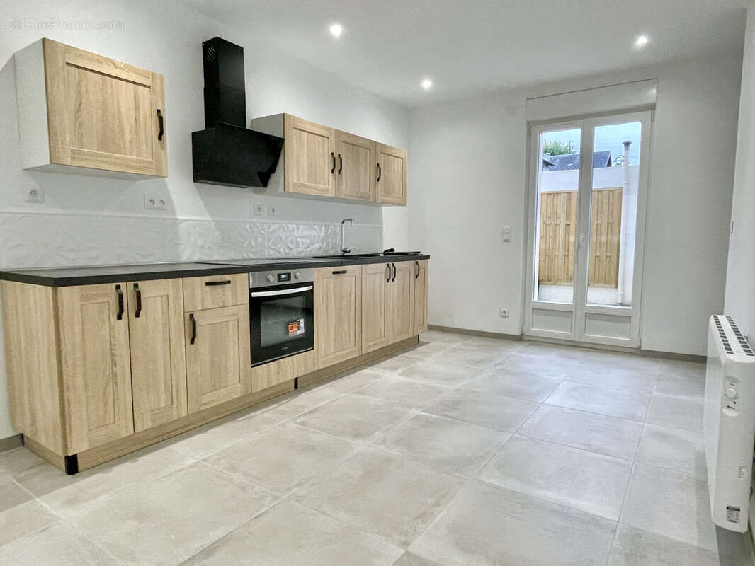 Maison à SAINT-QUENTIN