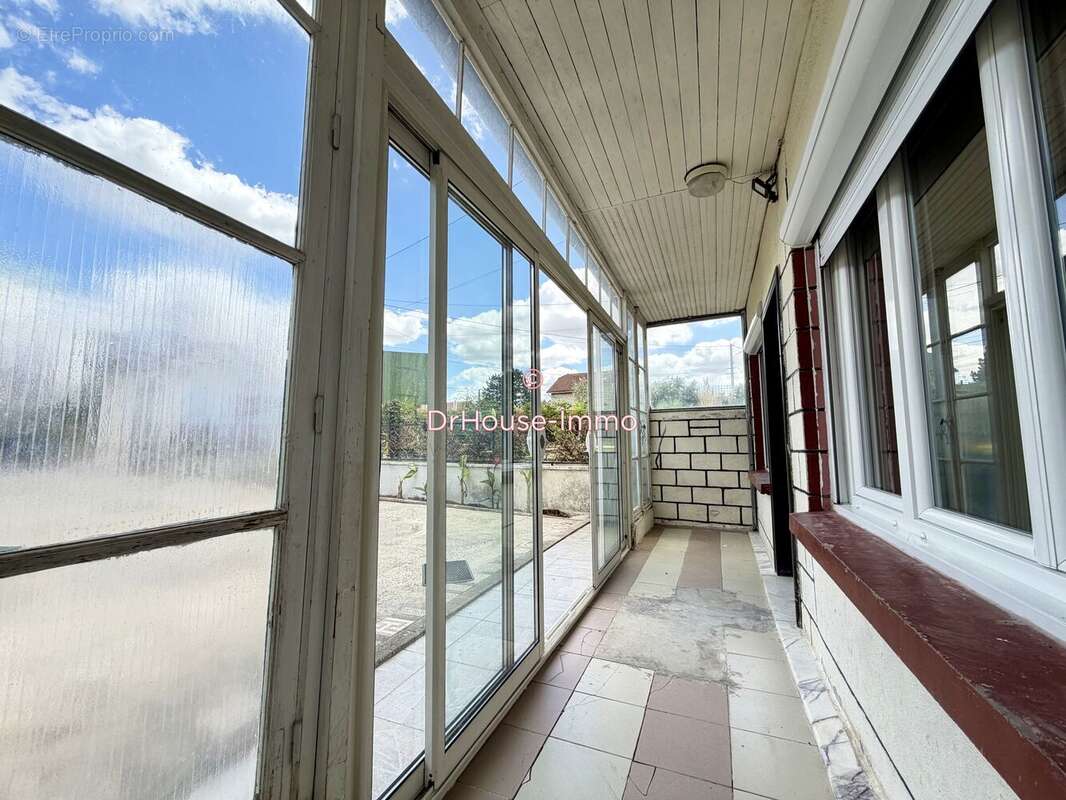 Maison 94 m² à Chalette-Sur-Loing  - photo 5