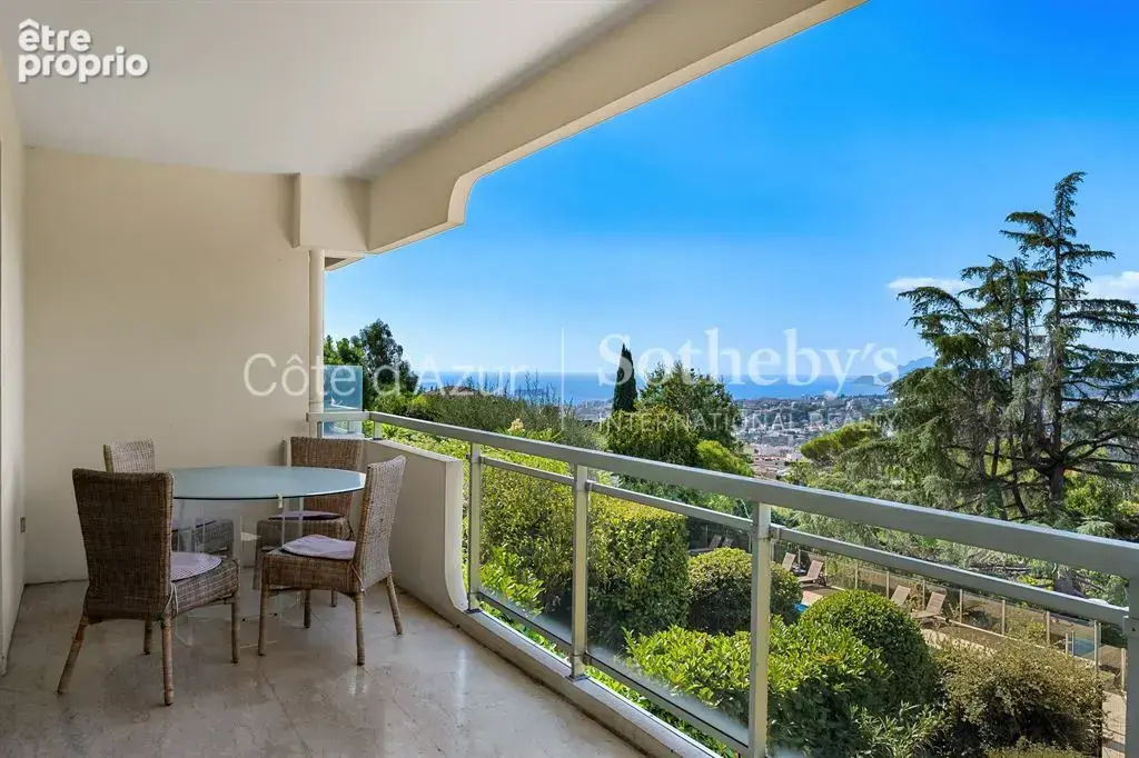 Le Cannet résidentiel, appartement à rénover avec terrasse, piscine et vue sur la mer - photo 19