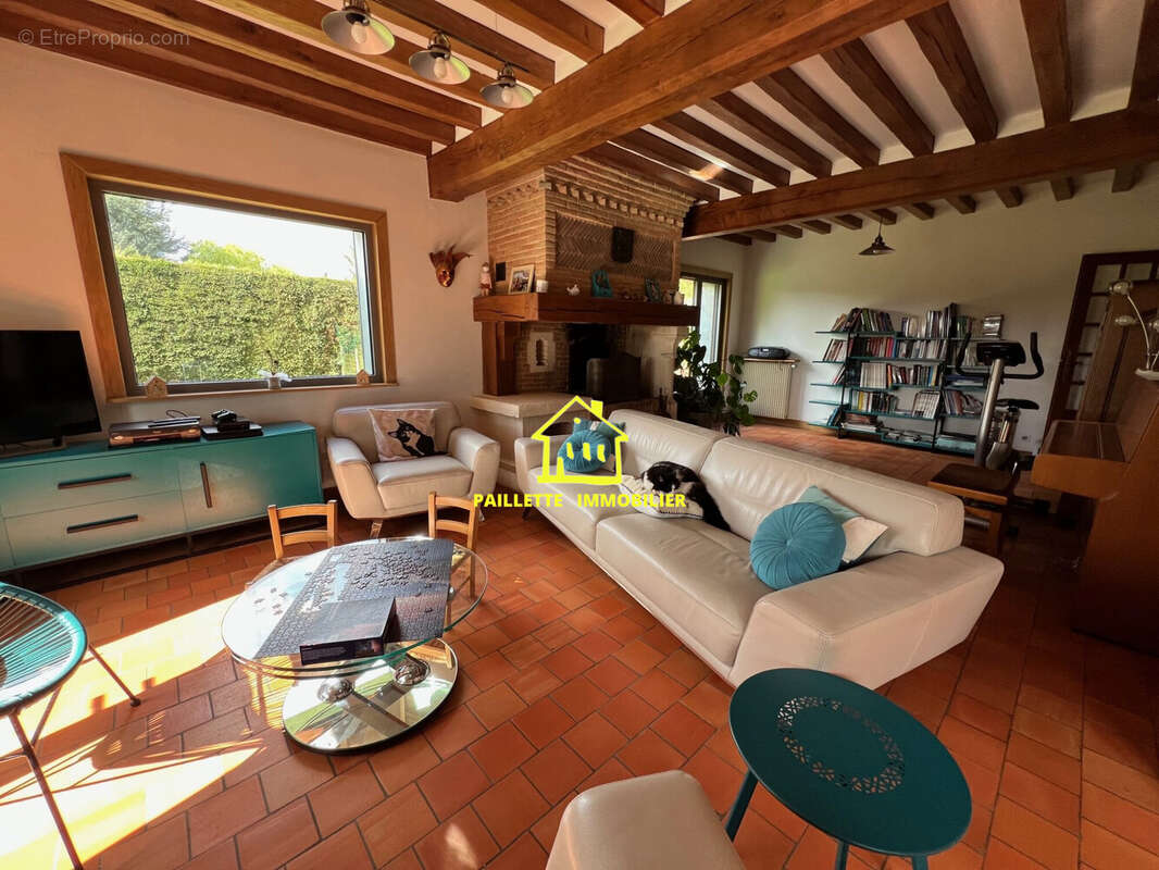 Maison à SAINT-ROMAIN-DE-COLBOSC