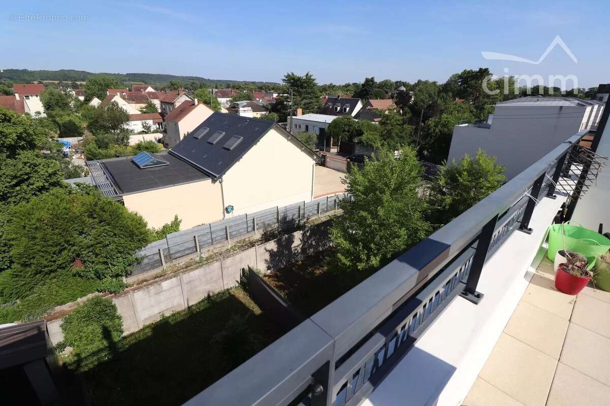 Appartement à ROSNY-SUR-SEINE