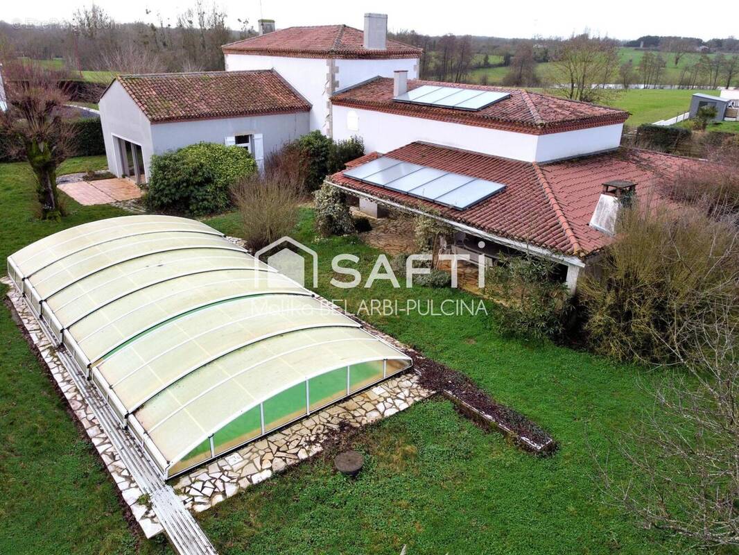 Photo 1 - Maison à SAINTE-FLORENCE
