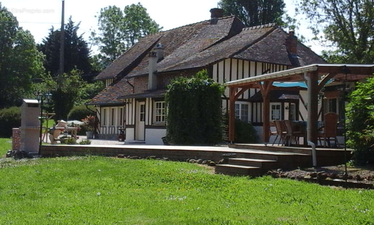 Maison à BEUVRON-EN-AUGE